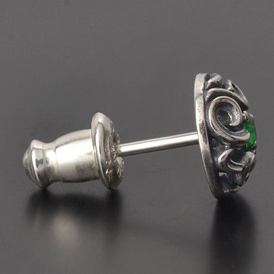 シルバースタッドピアス(片耳用)