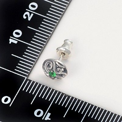 シルバースタッドピアス(片耳用)