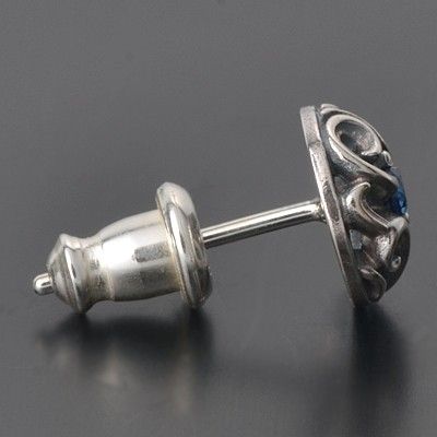 シルバースタッドピアス(片耳用)