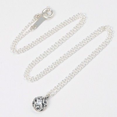 シルバーネックレス