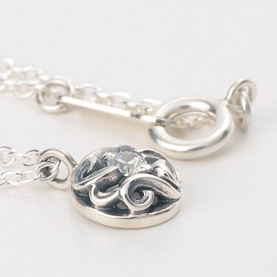 シルバーネックレス