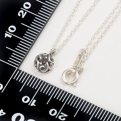 シルバーネックレス