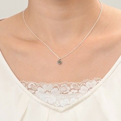 シルバーネックレス