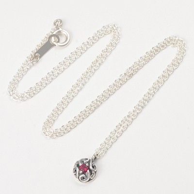 シルバーネックレス