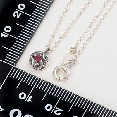 シルバーネックレス
