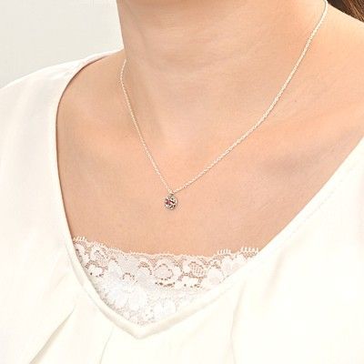 シルバーネックレス
