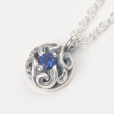 シルバーネックレス