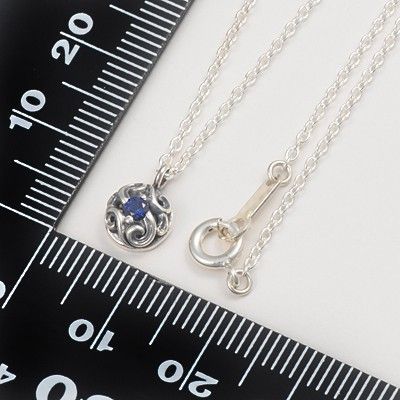 シルバーネックレス