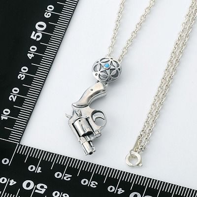 シルバーネックレス