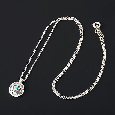 シルバーネックレス