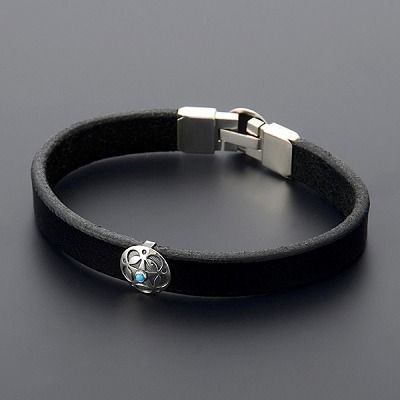 レザーブレスレット