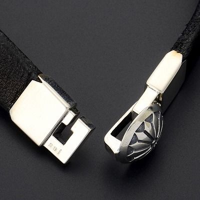 レザーブレスレット