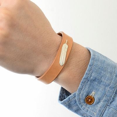 レザーブレスレット