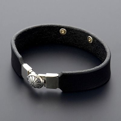 レザーブレスレット