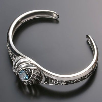 シルバーバングル