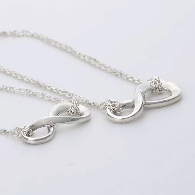 シルバーブレスレット