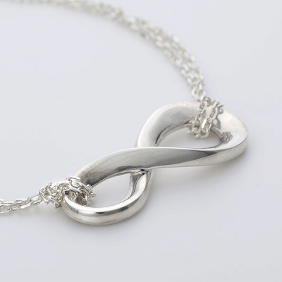 シルバーブレスレット