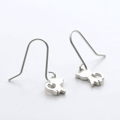 シルバーピアス