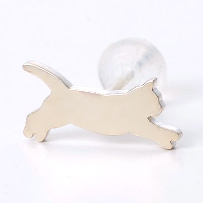 シルバースタッドピアス