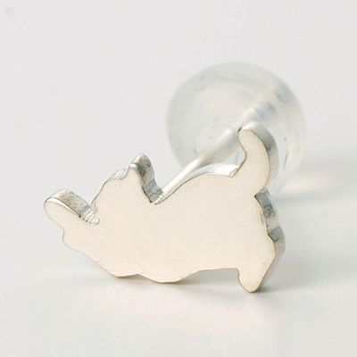 シルバースタッドピアス