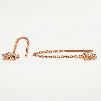 シルバースタッドピアス