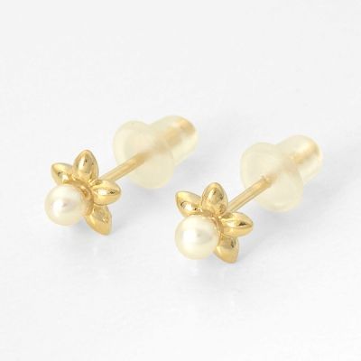 シルバースタッドピアス