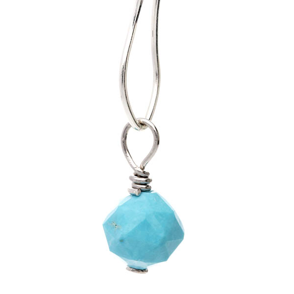 シルバーフィルドイヤリング