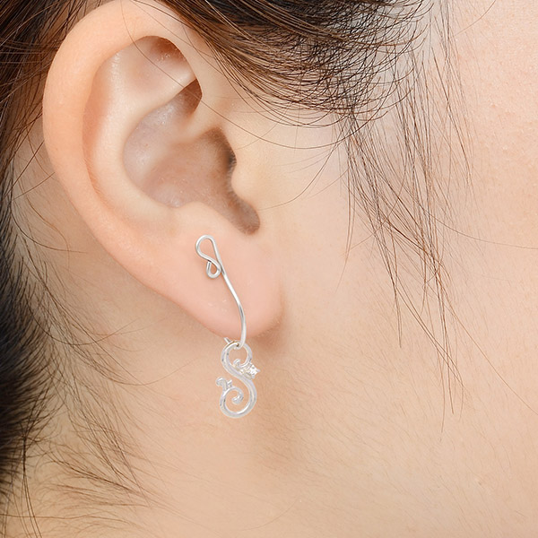 シルバーイヤリング