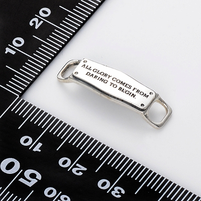 シューレースチャーム