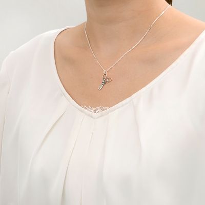 チェーンネックレス