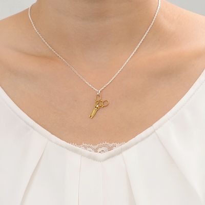 チェーンネックレス