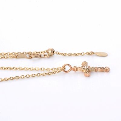 ピンクゴールドネックレス