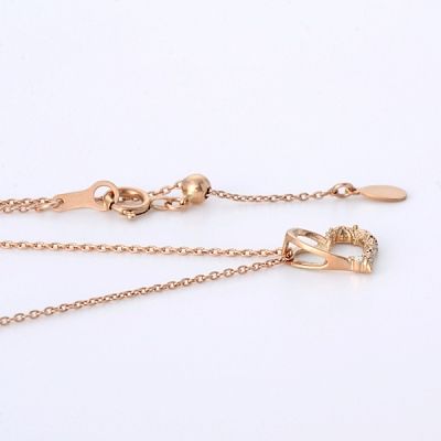 ピンクゴールドネックレス