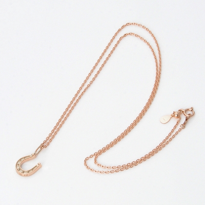 ピンクゴールドネックレス