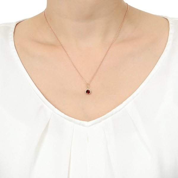 ピンクゴールドネックレス