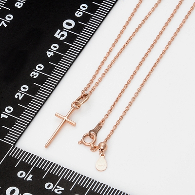 ピンクゴールドネックレス