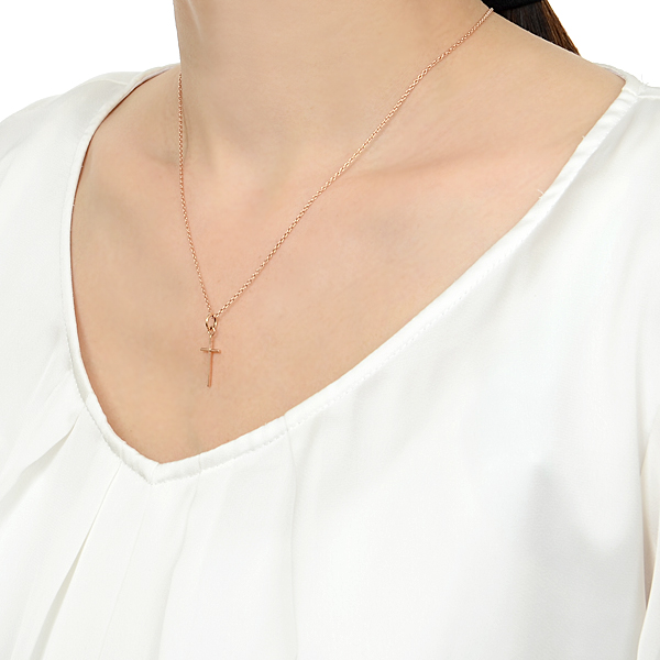 ピンクゴールドネックレス