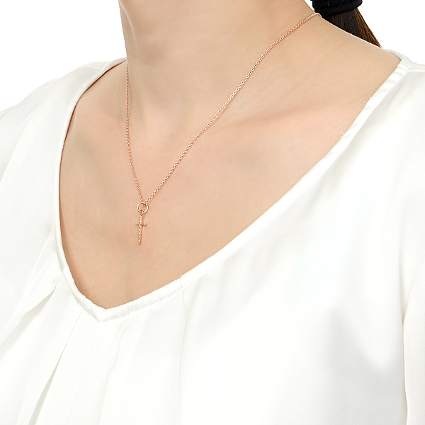 ピンクゴールドネックレス