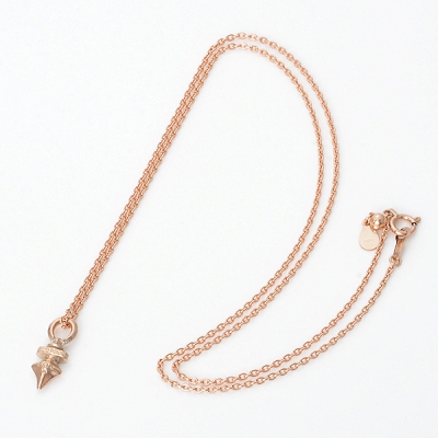 ピンクゴールドネックレス