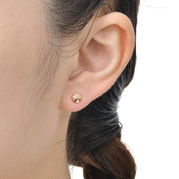 ピンクゴールドピアス