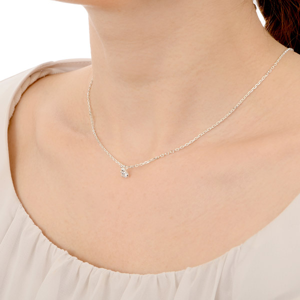 シルバーネックレス