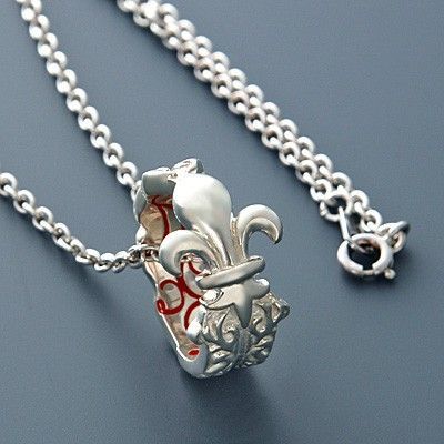 シルバーネックレス