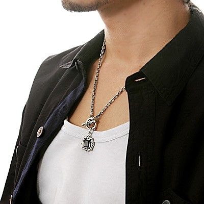 シルバーネックレス