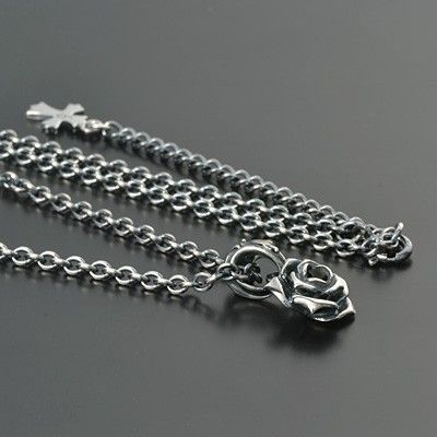 シルバーネックレス