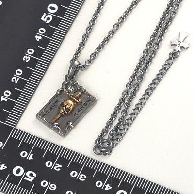 シルバーネックレス