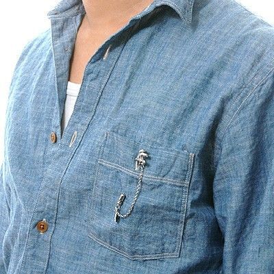 シルバーピンブローチ