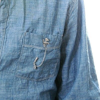 シルバーピンブローチ