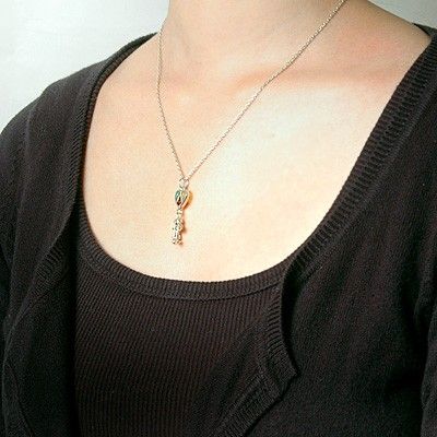 シルバーネックレス