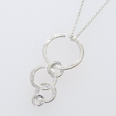 シルバーネックレス