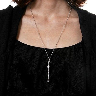 シルバーネックレス